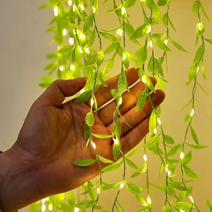 Leaf Curtain String Lights - Warm White Curtain Glow